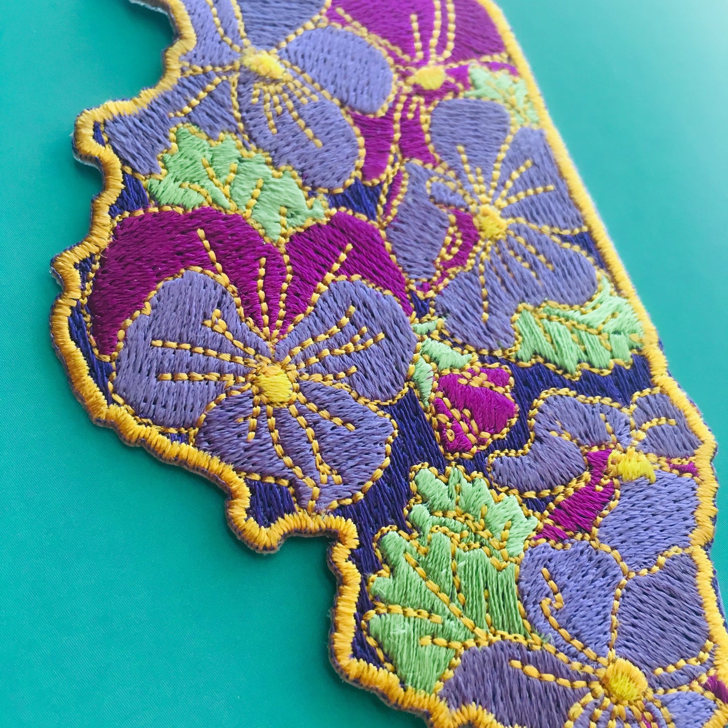 Illinois Violet - State Flower Embroidered Patch