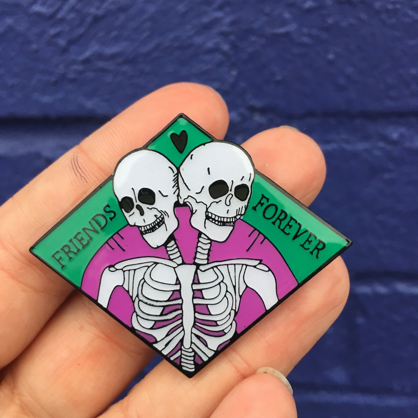 Friends Forever - Party Variant - Spooky Halloween Skeleton Enamel Pin