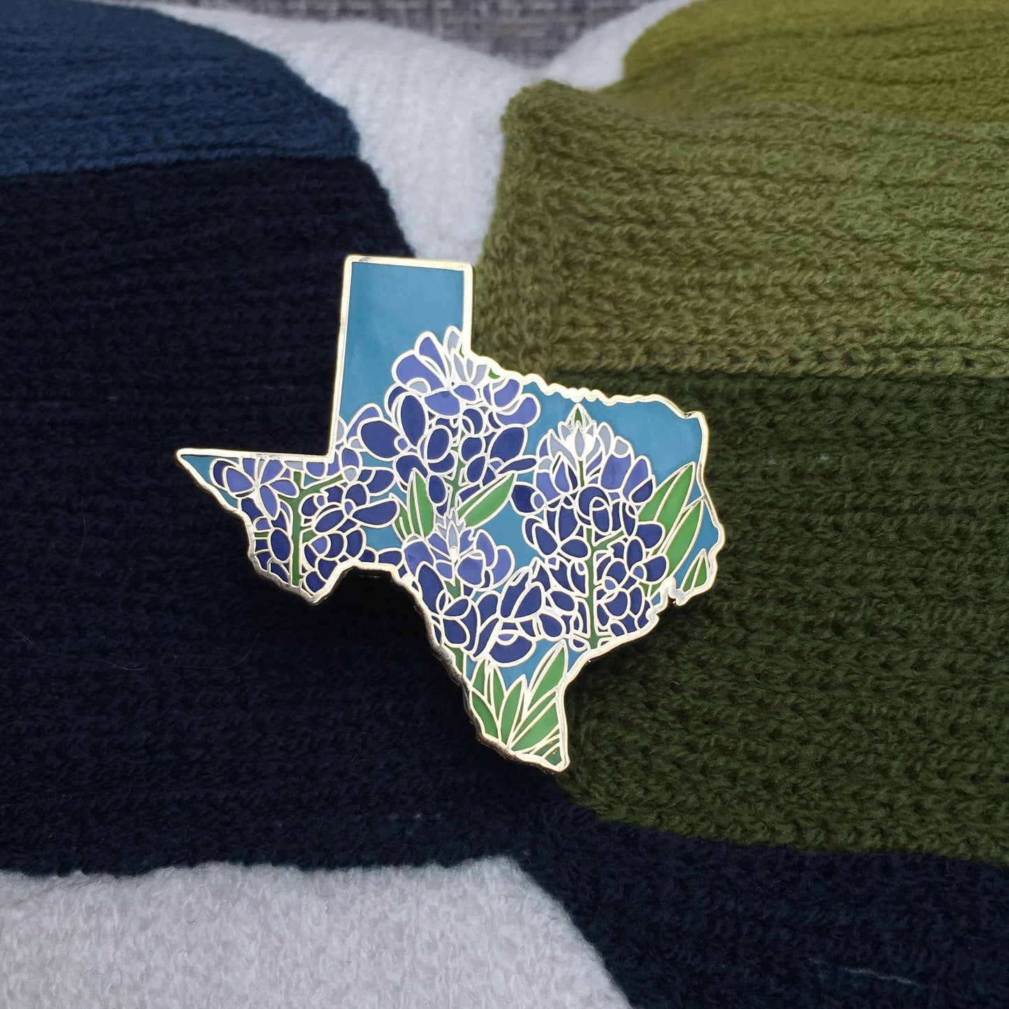 Texas Bluebonnet - State Flower Hard Enamel Pin