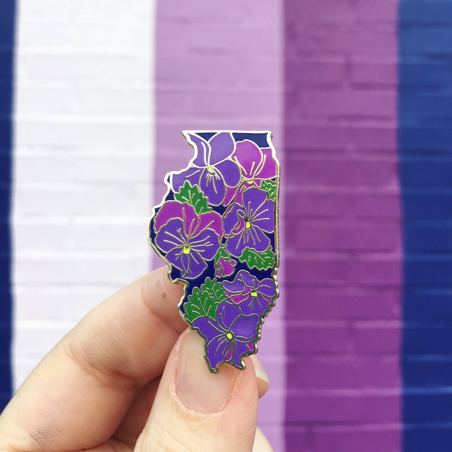 Illinois Violet - State Flower Hard Enamel Pin