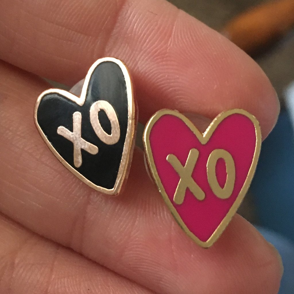 xo Heart - Multiple Colors - Mini Board Filler pins - Hard Enamel