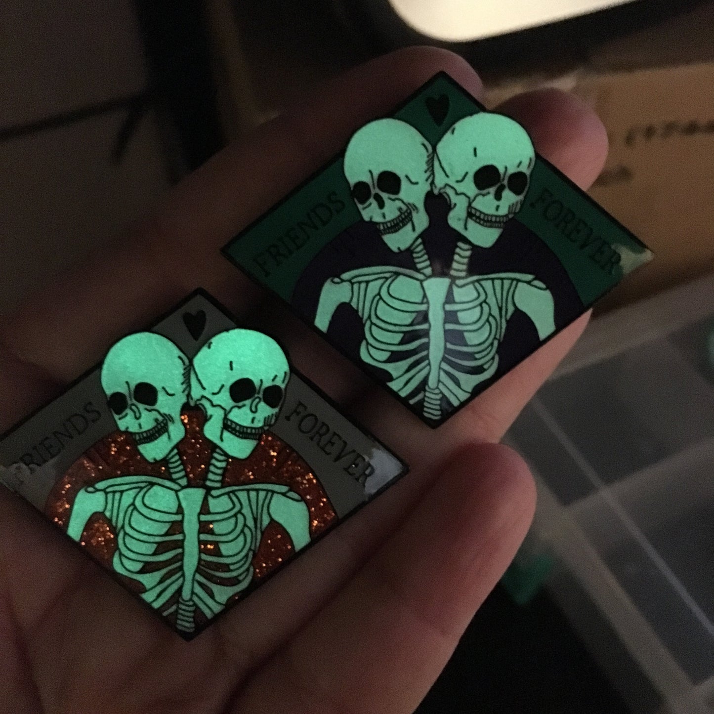 Friends Forever - Party Variant - Spooky Halloween Skeleton Enamel Pin